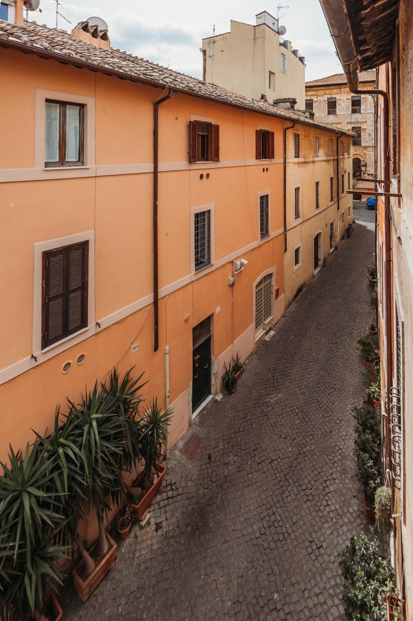 Nl Trastevere Pensión